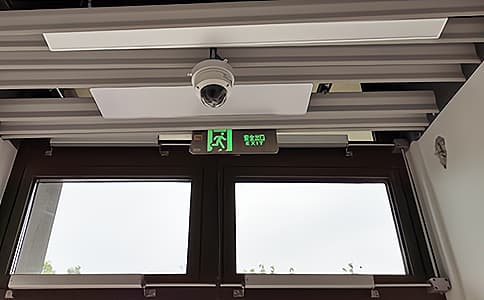 吊頂式RFID閱讀器賦能企業貴重設備資產智能監管方案