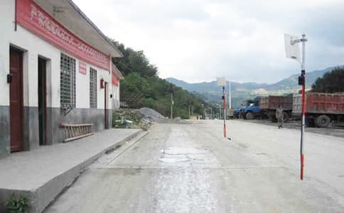 RFID桌面式閱讀器UR5005用于智能稱重