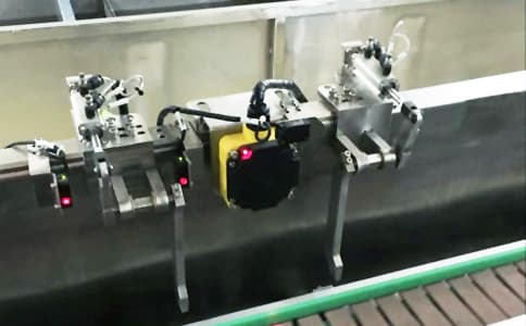 RFID超高頻閱讀器UR5306應用于智能產線管理