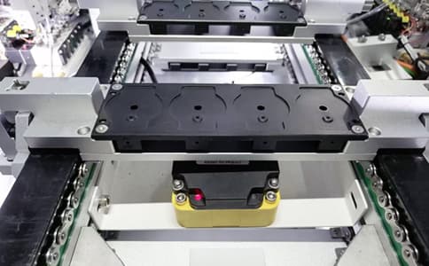 RFID超高頻閱讀器UR5306應用于垃圾清運車管理