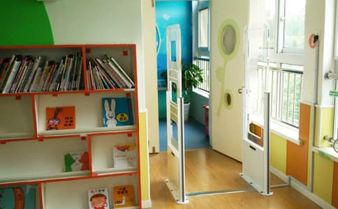 RFID高頻安全門閱讀器應(yīng)用于中小學(xué)圖書室